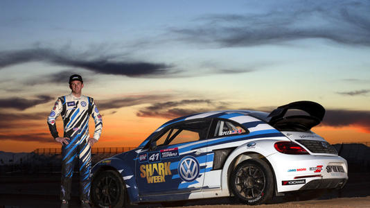 我真的很期待再次與ScottSpeed競賽現(xiàn)在他正在尋找競爭對手的汽車制造商