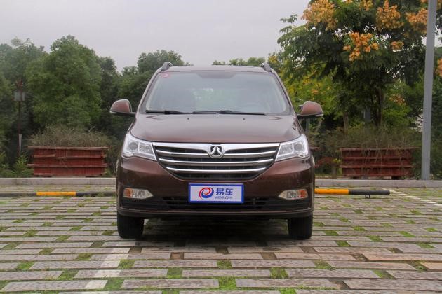 北汽威旺M50F綜合測評：綜合實用的MPV