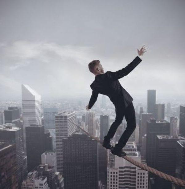 下一個雷曼兄弟？百年投行瑞士信貸陷破產傳聞，公司回應：不予置評