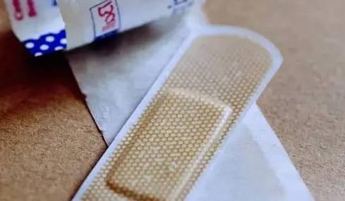 創(chuàng)可貼都有哪些其他的妙用？