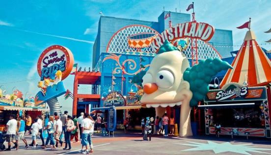 環球影城的打工人：薪資太低，管理不成熟，制造快樂的人難快樂