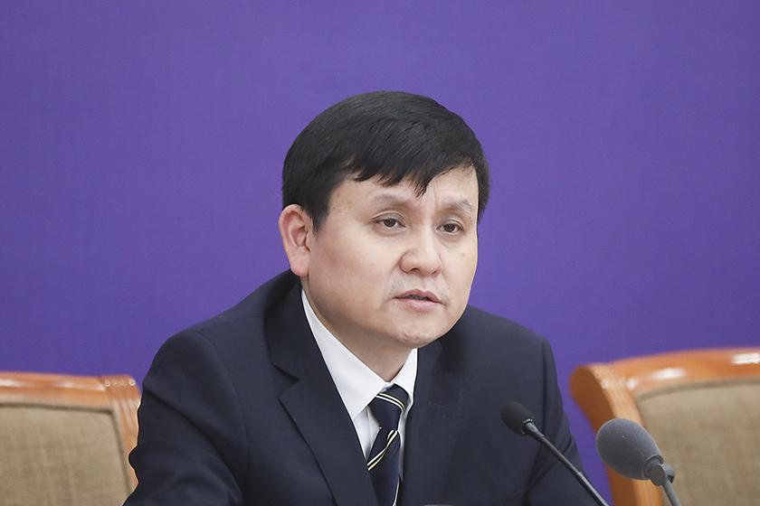 張文宏談高齡老人沉默性缺氧