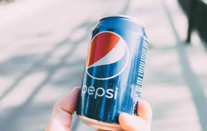 國產飲料巨頭天府可樂宣布破產？為啥國產可樂難以做大做強？