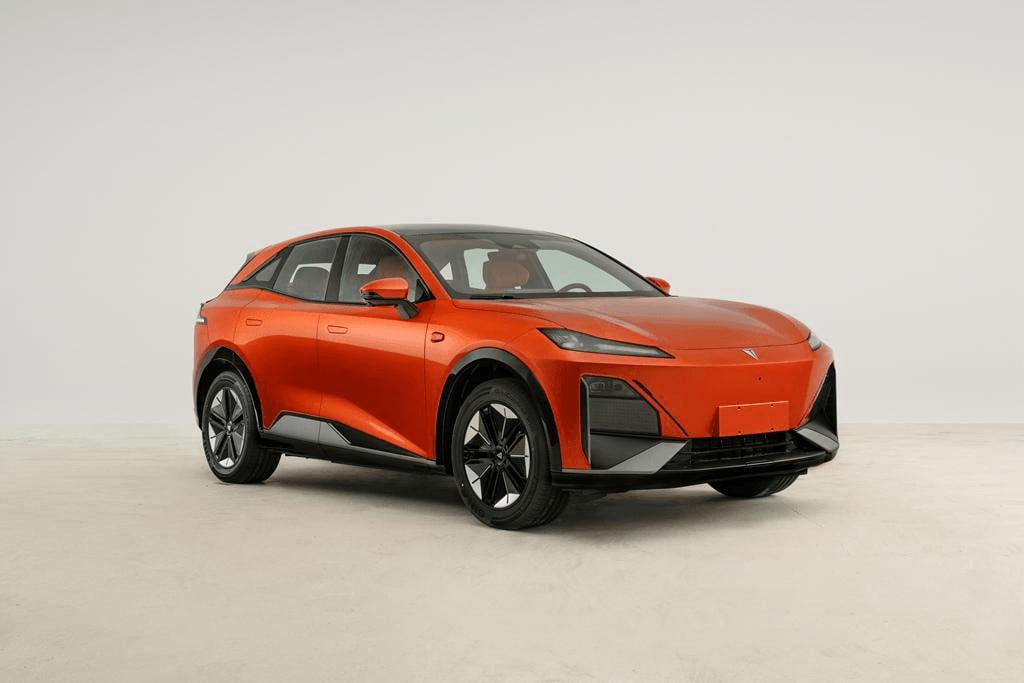 長安深藍(lán)S7實車上車展，高顏值血統(tǒng)兼顧豐富智能配置