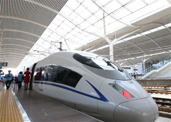 杭州小學生春游北京：要霸占故宮、環球影城了！