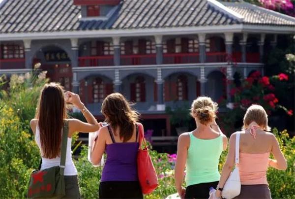 50斤金磚免費送！招遠文旅局挑戰00后特種兵整頓旅游宰客