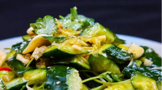 職業舉報人頻繁舉報“拍黃瓜”引爭議，執法資源應關注更重要問題