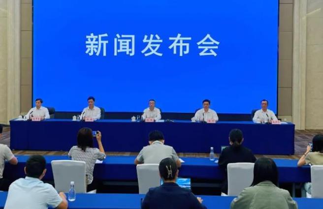 南寧市優化停車服務：侯剛市長致歉并采取立行立改措施