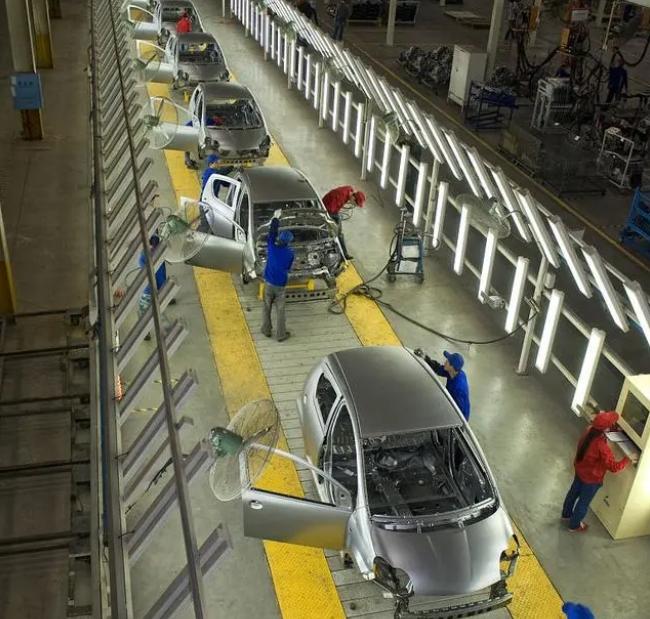 緊急情況：西安比亞迪工廠爆發火災，引發關注