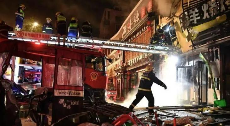 銀川富洋燒烤店爆炸事故調查：液化氣泄漏引發悲劇