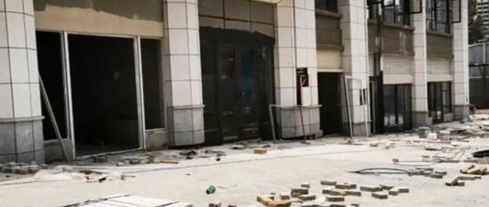 房子爛尾女子停交房貸上黑名單，陷入絕境求解困局