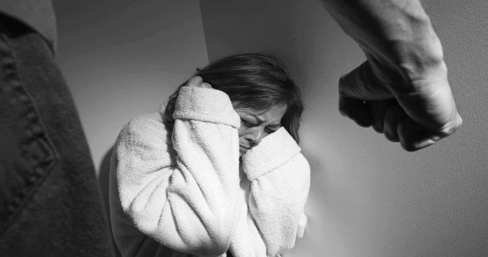 打破家庭暴力沉默：關(guān)注、認(rèn)知、行動(dòng)