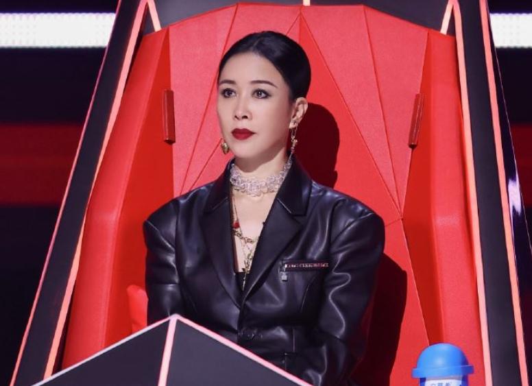 言論引發爭議與深思：那英質問'你不吹牛能死嗎？