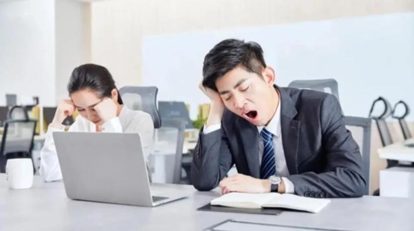 專家建議：上班前3天避免高強度工作，科學調整工作狀態