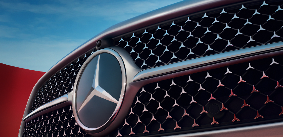 奔馳決策調整：電動汽車發展挑戰與傳統燃油車新策略