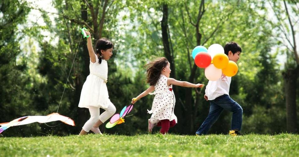 上海市調整三胞胎家庭生活補助標準，申請條件和審核程序有何變化？